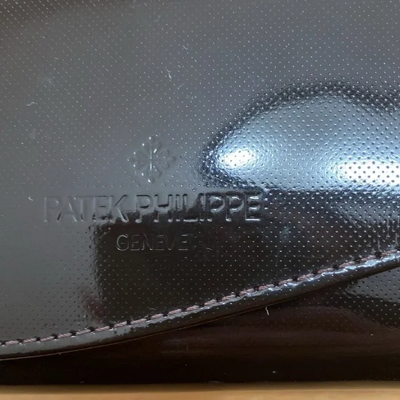 PATEK PHILIPPE 2019/2020 CALATRAVA EDITION dark brown slim Jewelry Travel Case - Picture 2 of 9